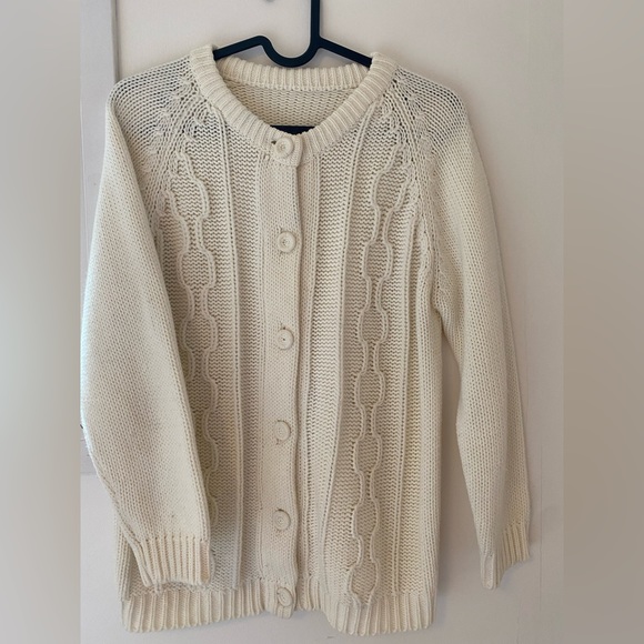 Sweaters - Darling Vintage Cream/ White Knit Cardigan